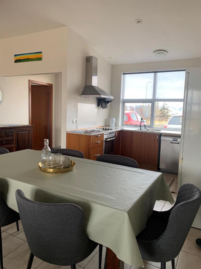 Asubud Apartments Budardalur Eksteriør bilde